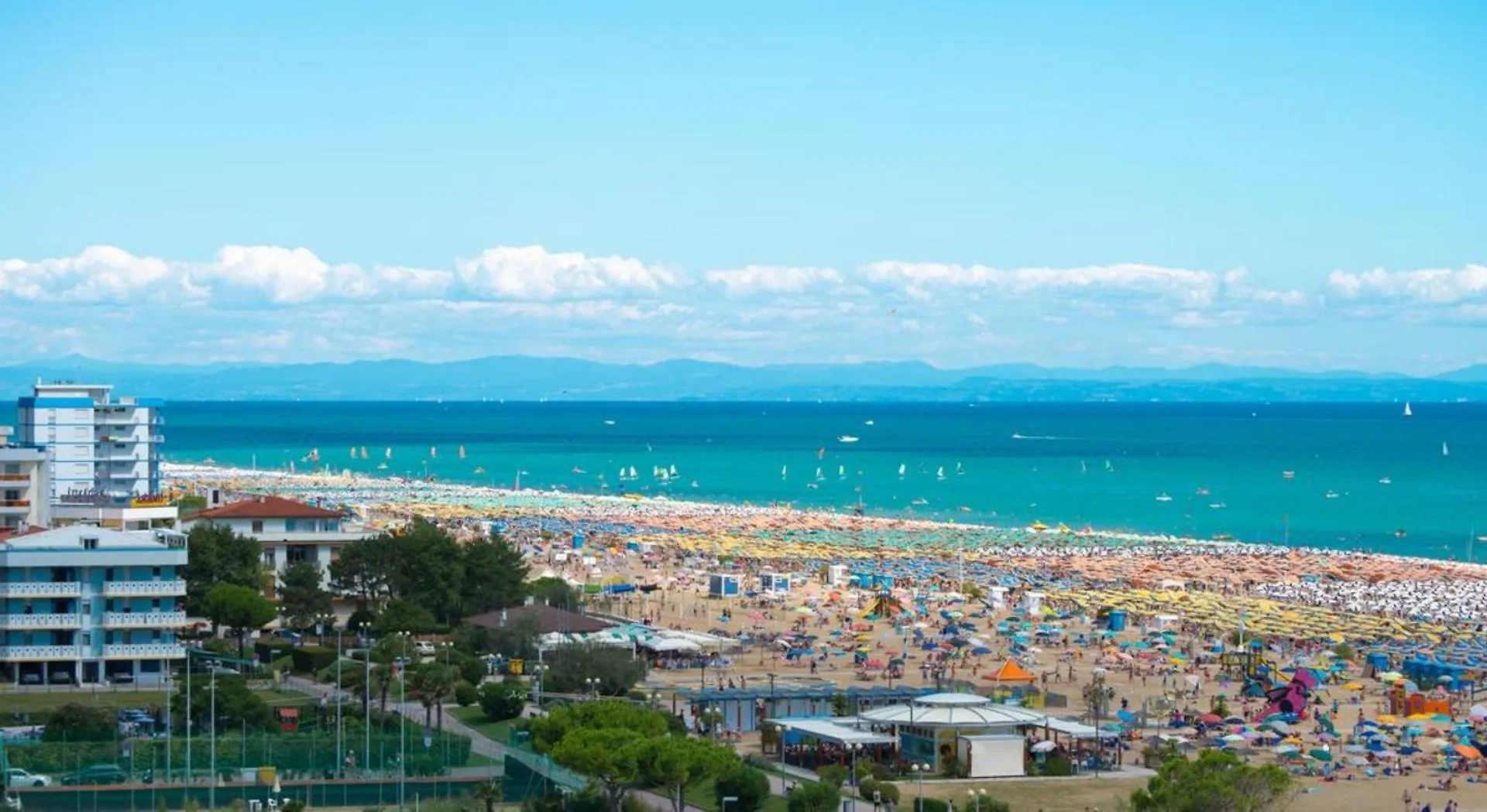 Relax Just 150M From The Beach By Beahostrentals Bibione Lägenhet